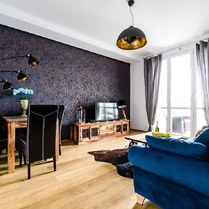 https://blue-house-warsaw-center.warsawhotelspoland.com